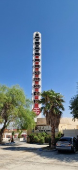 Worlds tallest thermometer