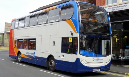 Solve Stagecoach Buses (3) jigsaw puzzle online with 40 pieces