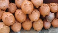 clay pigs - MARRANITAS