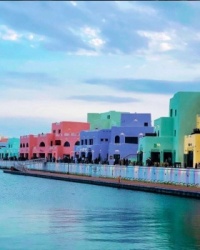 Situated on the eastern shore of Doha, Qatar, the Mina District is a lively and bustling neighborhood.