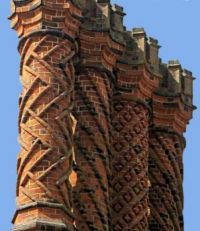The gorgeous chimneys of Hampton Court!