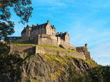 Solve Edinburgh Castle Jigsaw Puzzle Online With Pieces