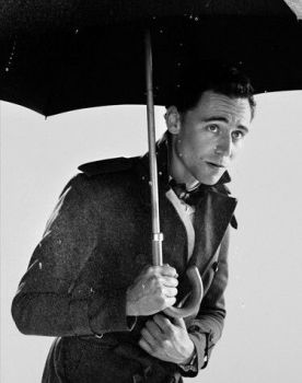 Tom Hiddleston