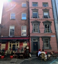 Cafe near Dublin Castle