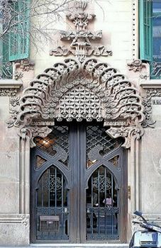 THEME  ~  Doors Entryways  ~  Barcelona, Spain