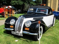 1938 B.M.W. 327 --Front