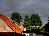 Regenboog, vanuit mijn slaapkamerraam