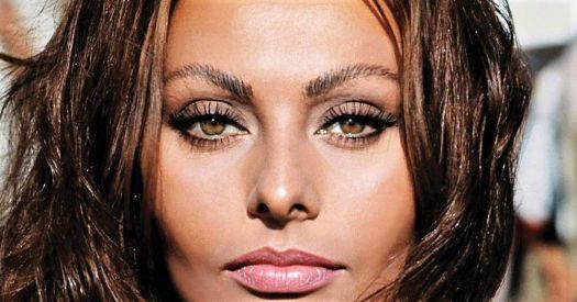 Solve A round of applause, please, for the amazing SOPHIA LOREN. jigsaw ...