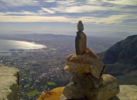 Cairn atop  Kloof Cnr on Table Mountain