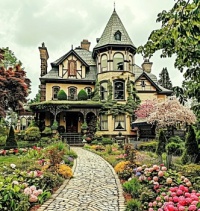 Victorian House Garden