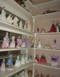 Jigidi Member, janerezza's  Collection of Lovely Royal Doulton Figurines