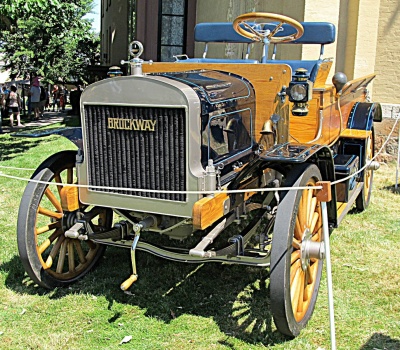 Solve 1914 Brockway Model G 3 jigsaw puzzle online with 72 pieces
