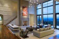 Light and Airy - with views!