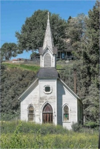 Abandoned Country Church (12 pcs - 600 pcs)