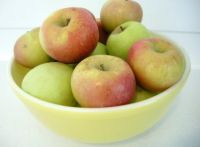 Bowl of apples