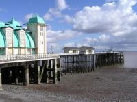 Penarth Pier, Penarth, Vale of Glamorgan, Wales--Wikimedia Commons