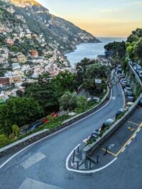 Italy, Positano coast, serpentine road
